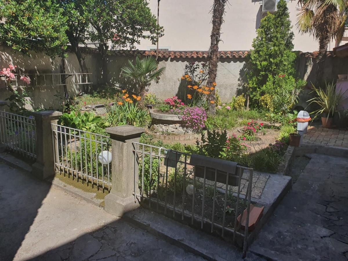 Secret Garden Apartment Koper Buitenkant foto